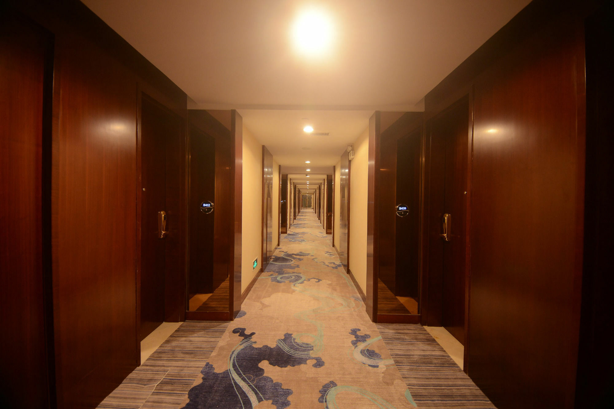 Ramada Shenzhen Baoan Ξενοδοχείο Εξωτερικό φωτογραφία